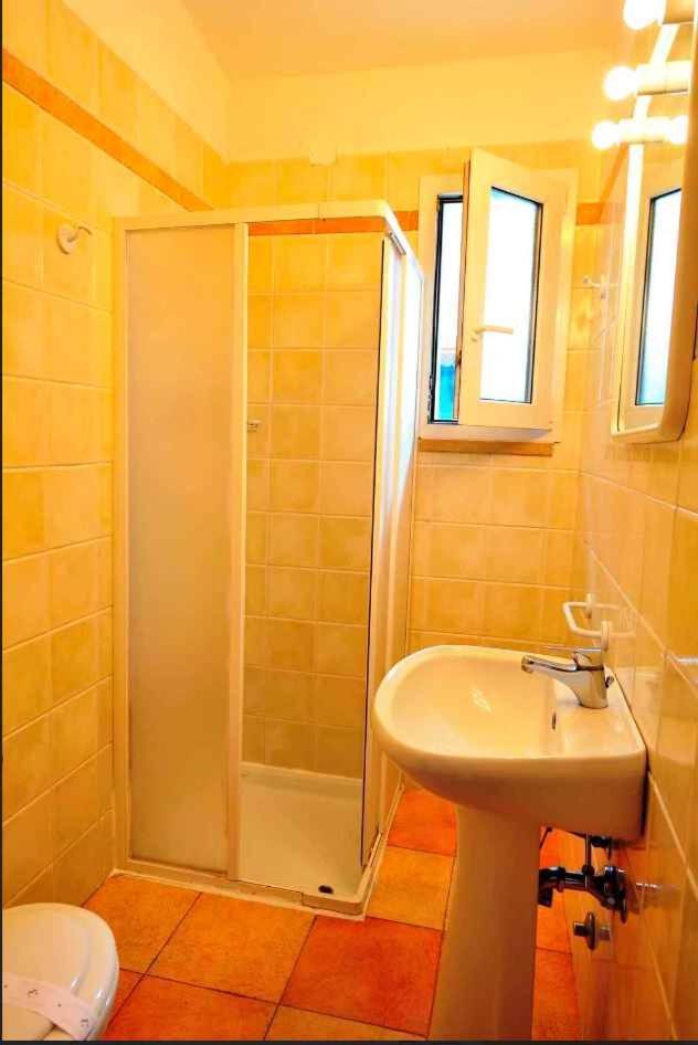 Apartments In Peschiera Del Garda 22097 Екстериор снимка